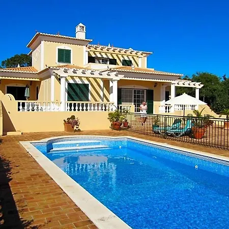 Sleeps 8 Pool Wifi *