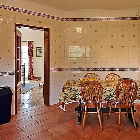 Sleeps 8 Pool Wifi